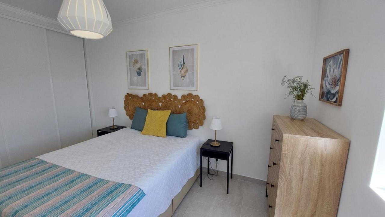 Apartamento Kelyfos Beach By Feriascomsol Quarteira Extérieur photo